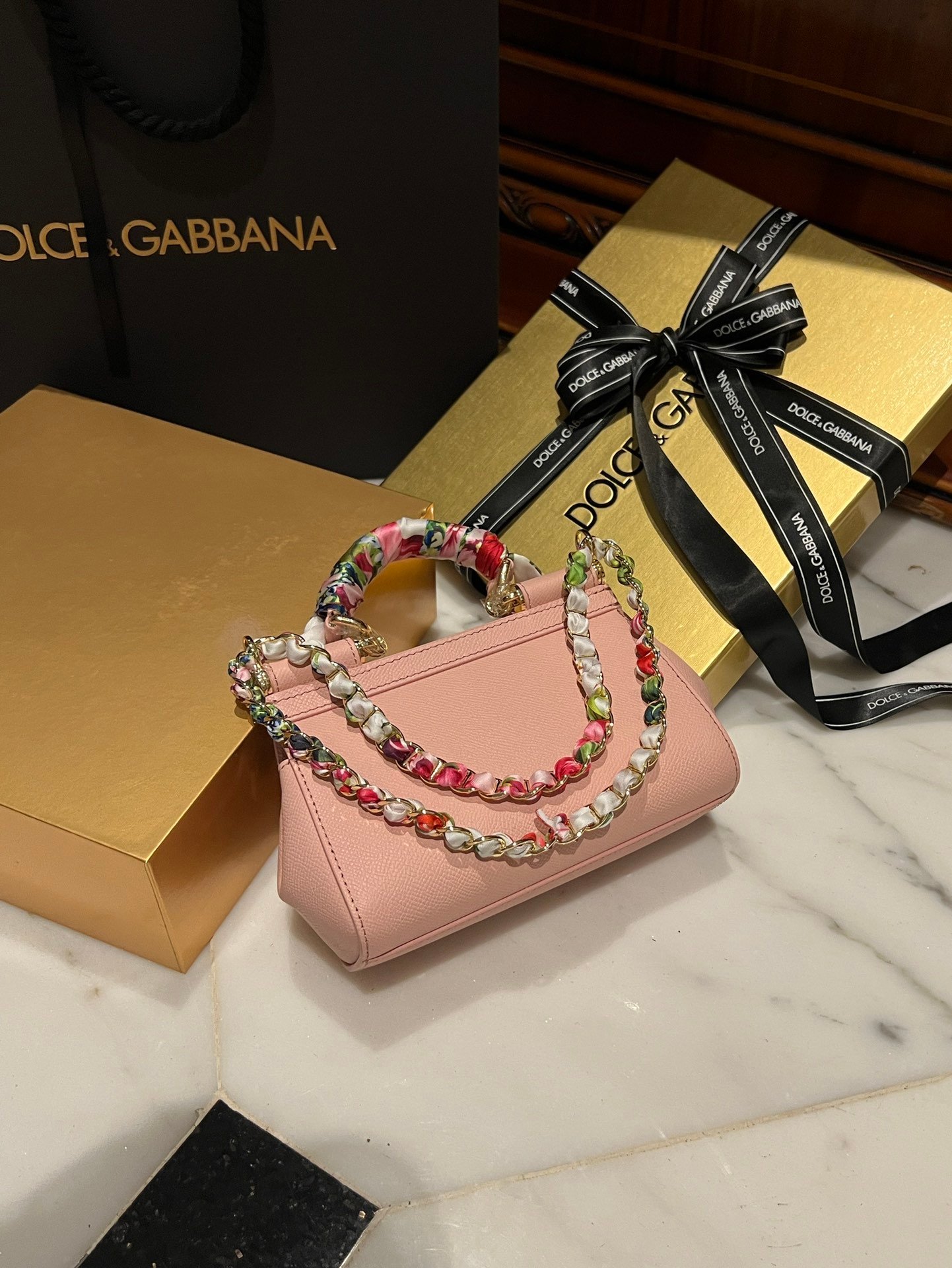 Dolce & Gabba - Image 6