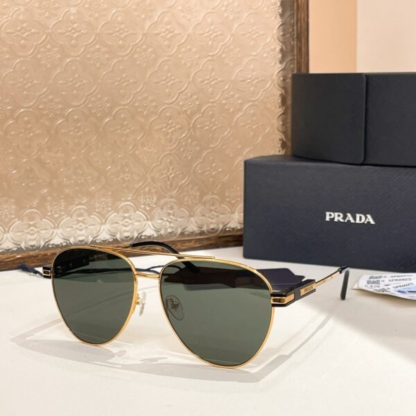PRADA - Image 5