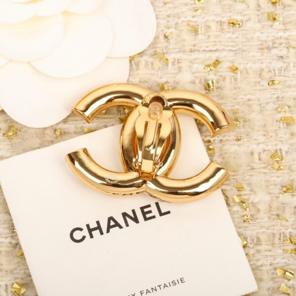 Chanel - Image 5