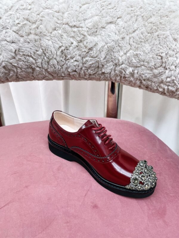 Roger Vivier - Image 5