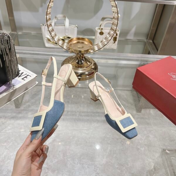 Roger Vivier - Image 5