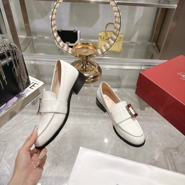 Roger Vivier - Image 5