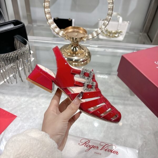 Roger Vivier - Image 5