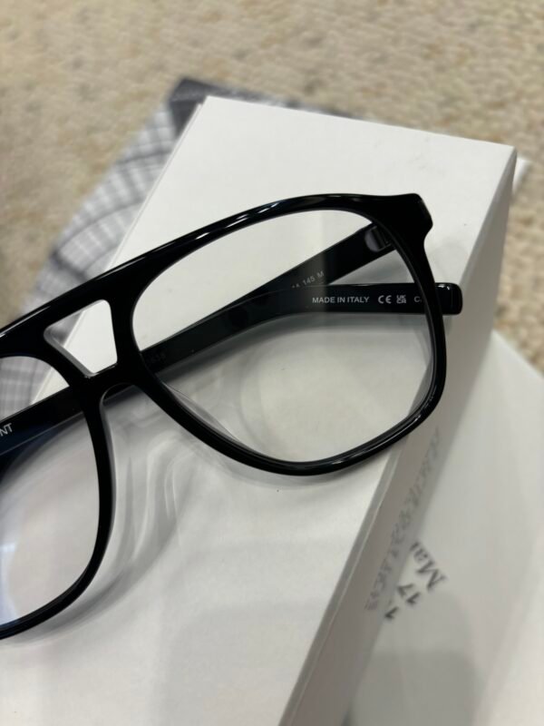 YSL - Image 5