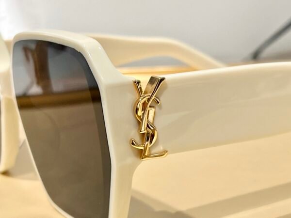 YSL - Image 3