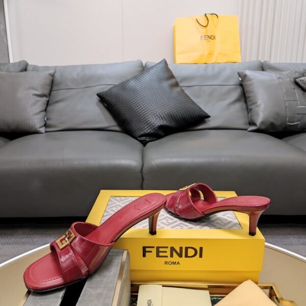 FENDI - Image 5