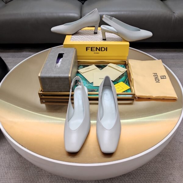 FENDI - Image 5
