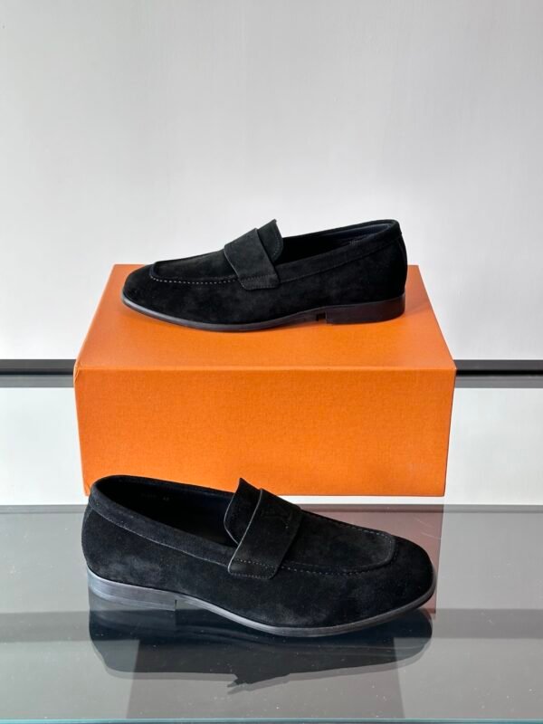 LV MAN - Image 5