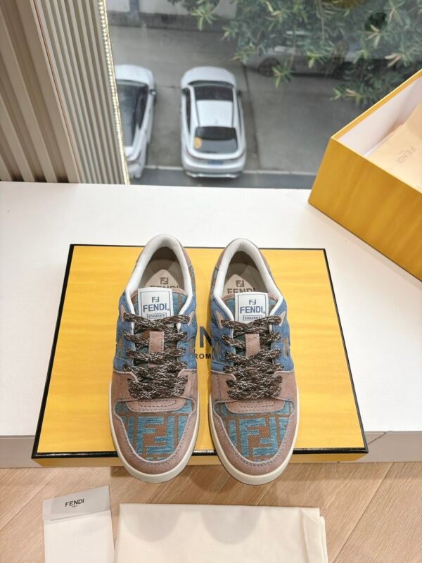 FENDI - Image 5