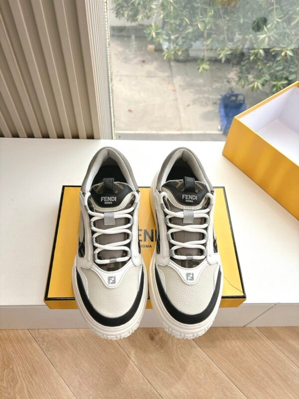FENDI - Image 5