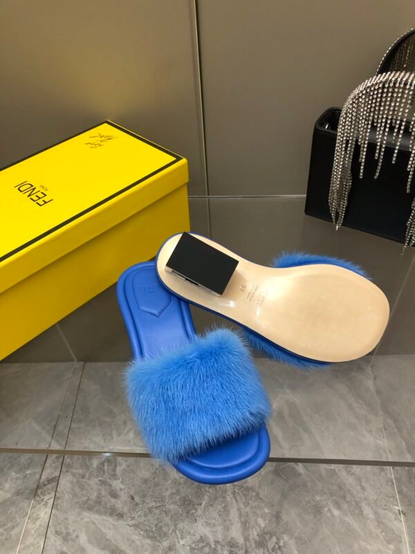 FENDI - Image 5