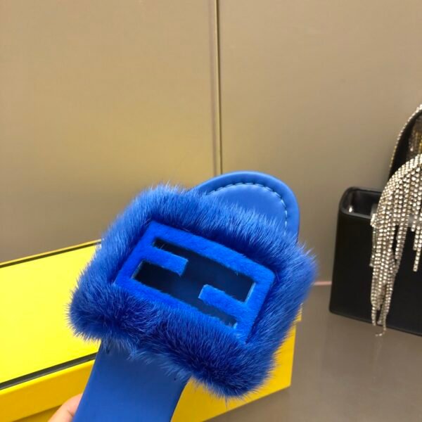 FENDI - Image 5