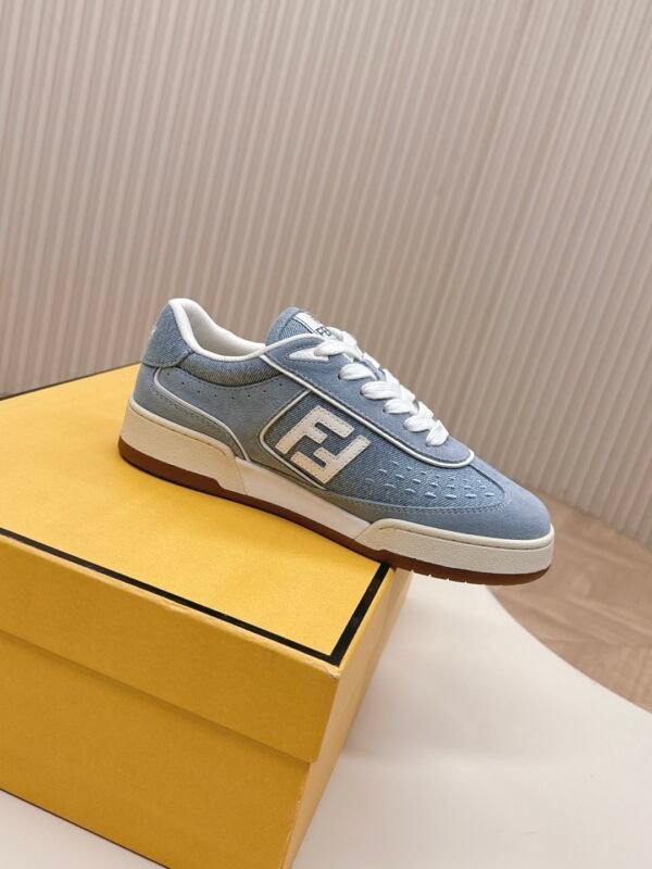 FENDI - Image 5