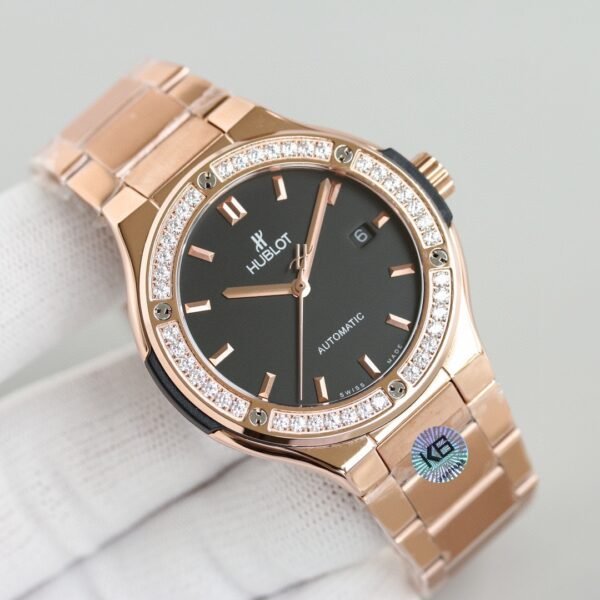 HUBLOT - Image 3