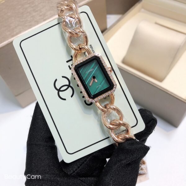 CHANEL - Image 5