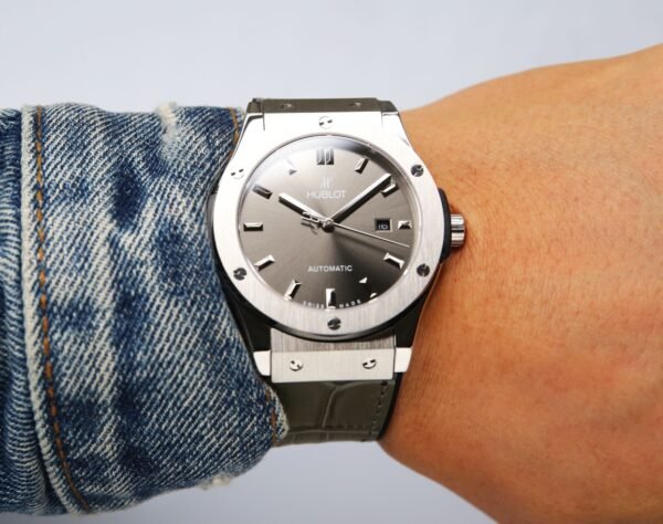 HUBLOT - Image 5