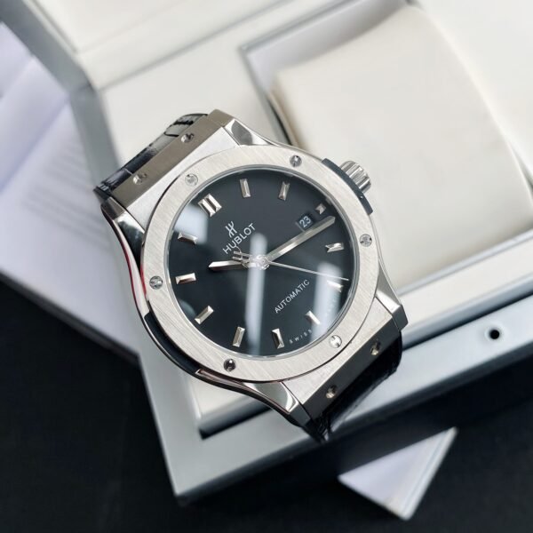 HUBLOT - Image 5