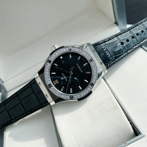 HUBLOT - Image 5