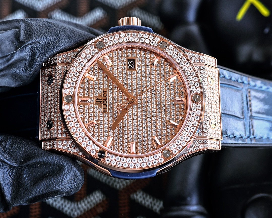 HUBLOT - Image 5