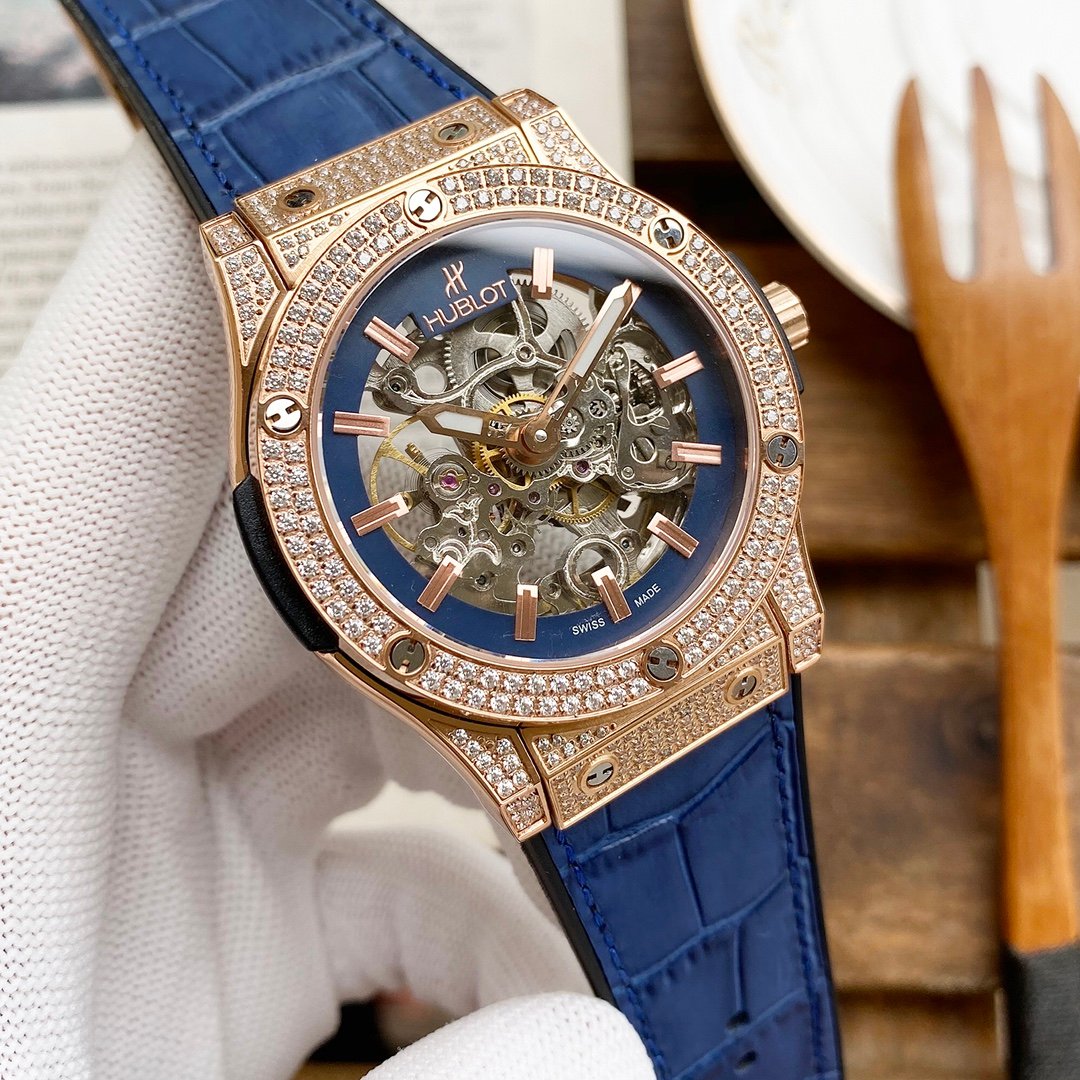 HUBLOT - Image 5