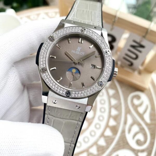 HUBLOT - Image 5
