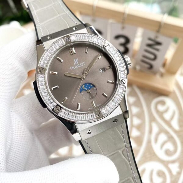 HUBLOT - Image 5
