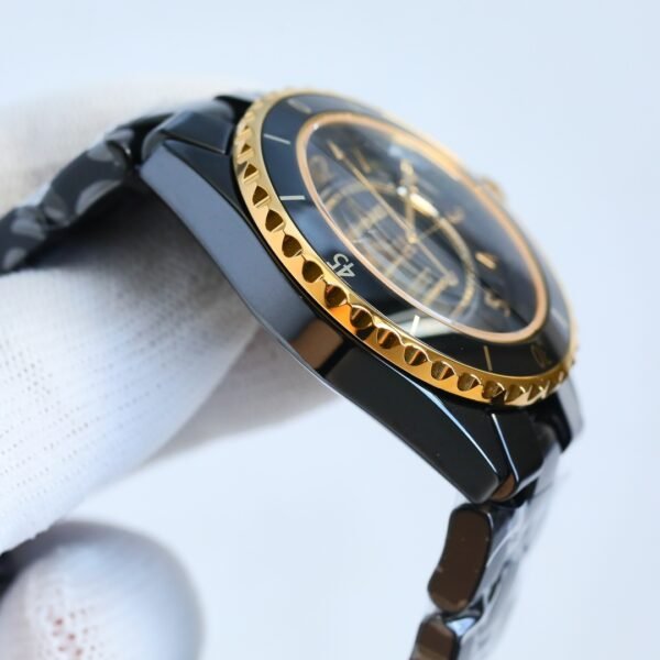 CHANEL - Image 5