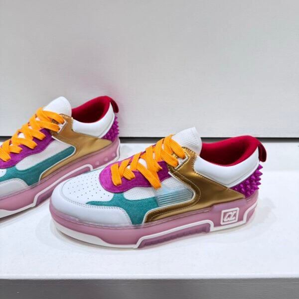 Christian Louboutin - Image 5