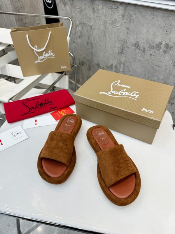 Christian Louboutin - Image 7