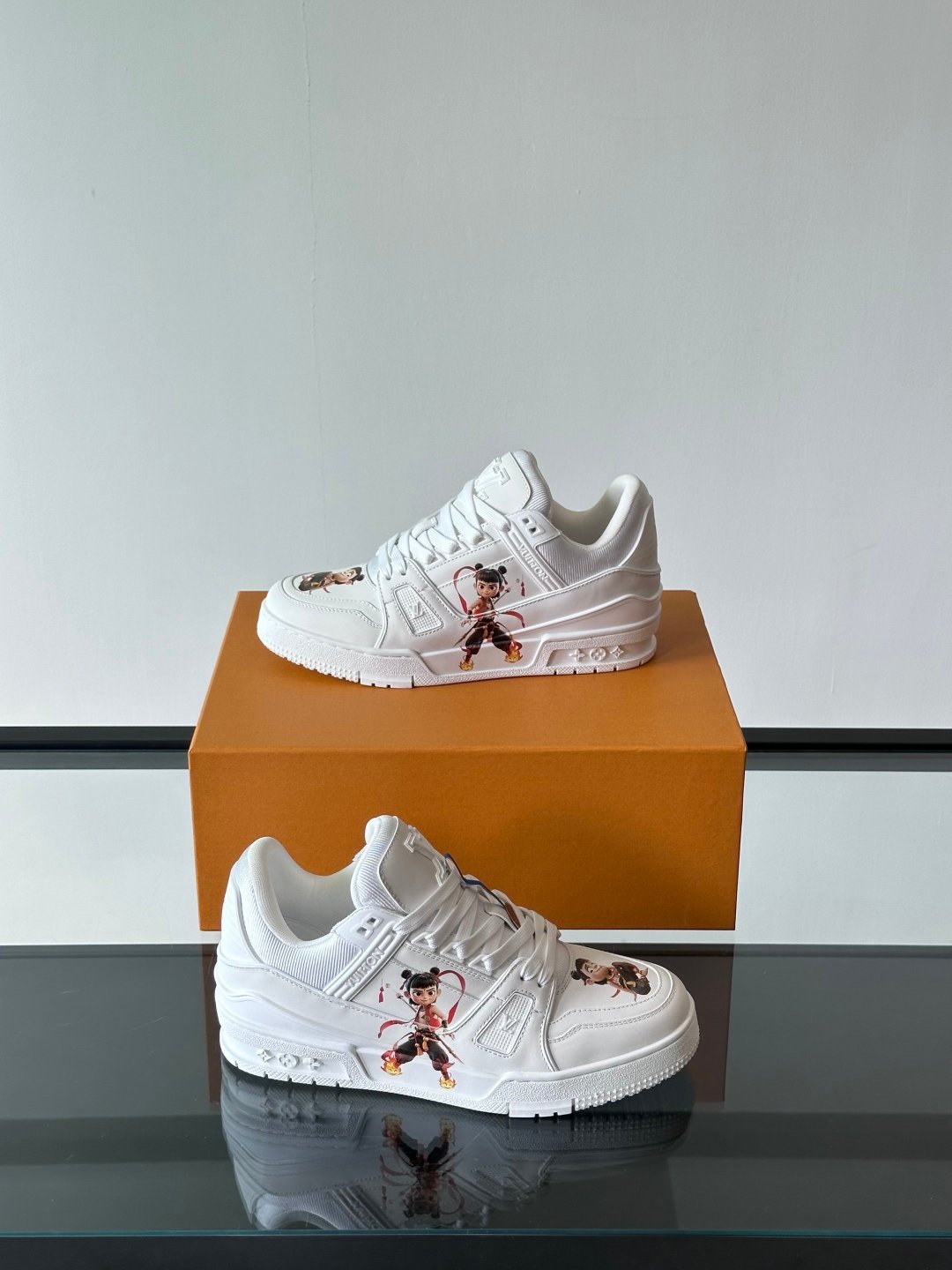 LV MAN - Image 5