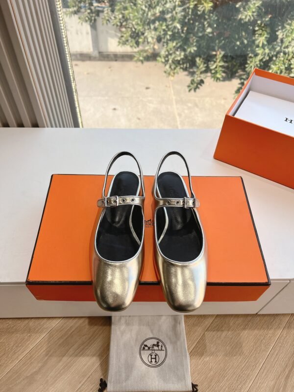 Hermes shoes - Image 6
