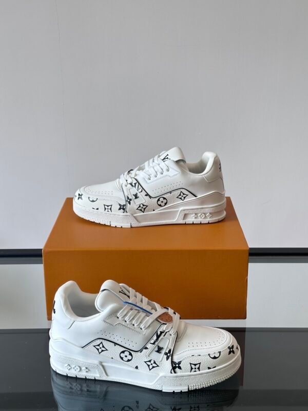 LV MAN - Image 5