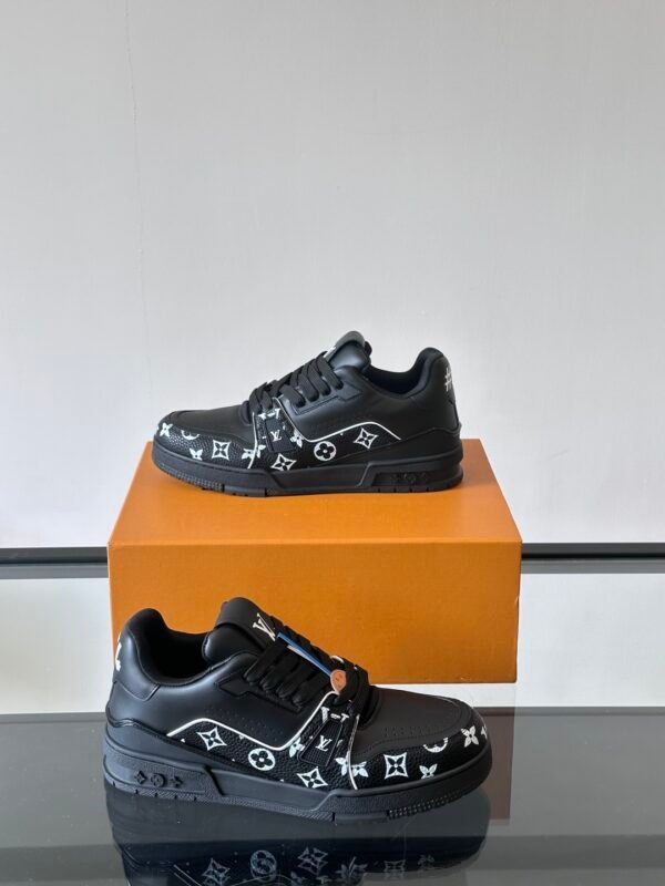 LV MAN - Image 5