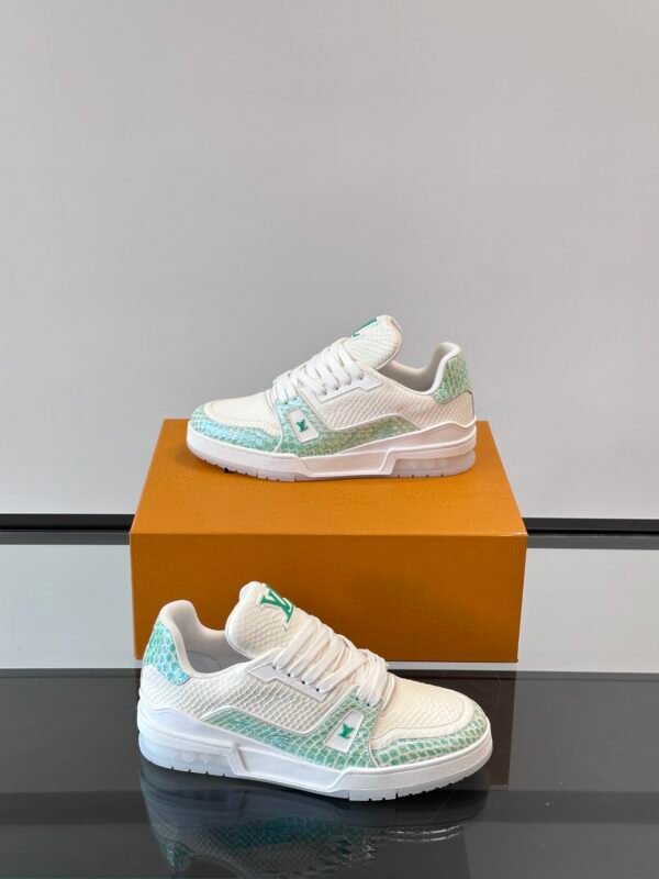 LV MAN - Image 5