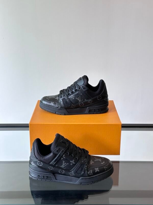 LV MAN - Image 5