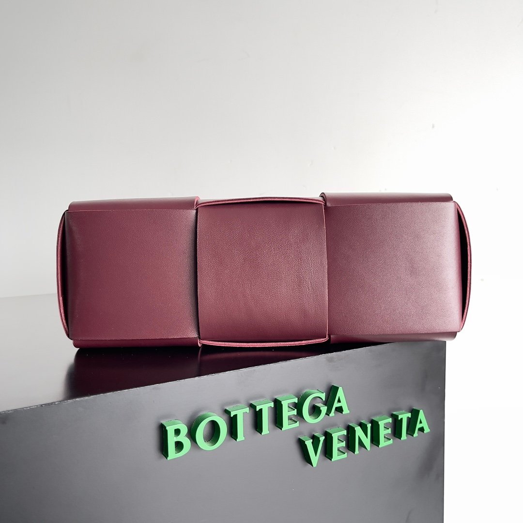 BOTTEGA VENETA - Image 5