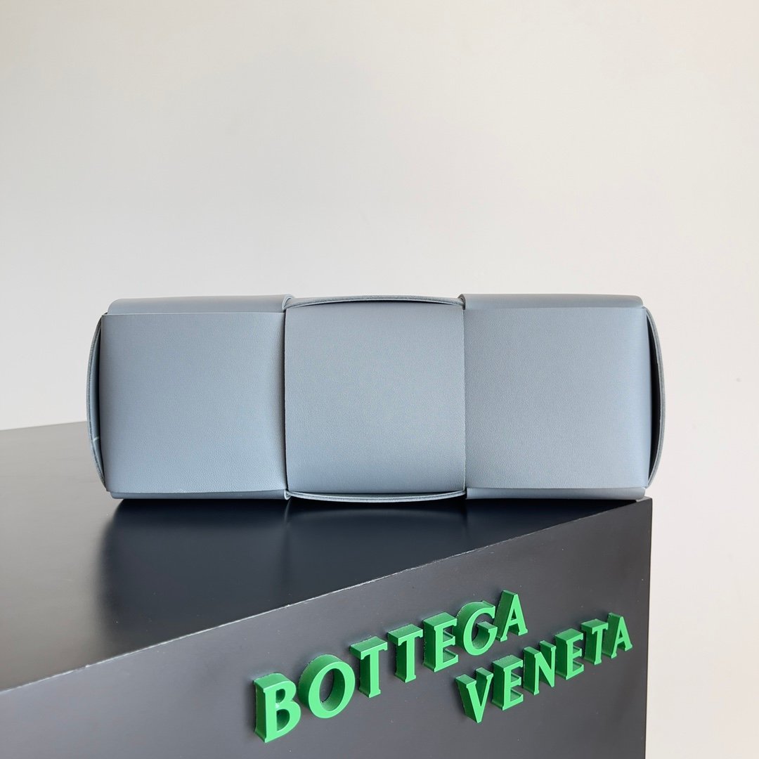 BOTTEGA VENETA - Image 5