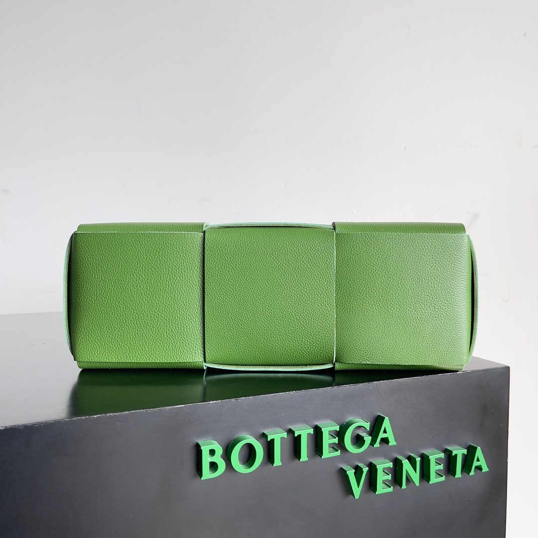 BOTTEGA VENETA - Image 5