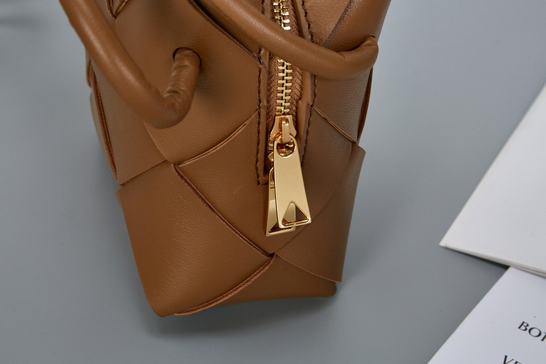 BOTTEGA VENETA - Image 5