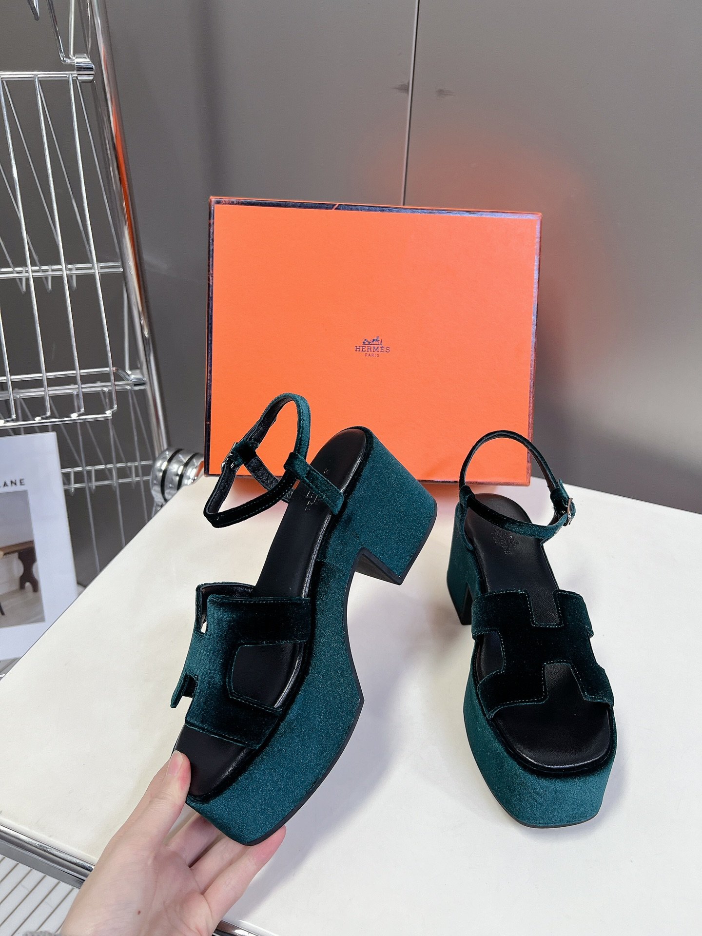 Hermes shoes - Image 6