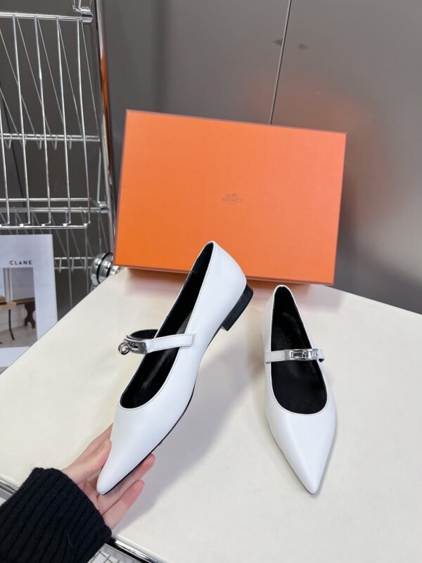 Hermes shoes - Image 6