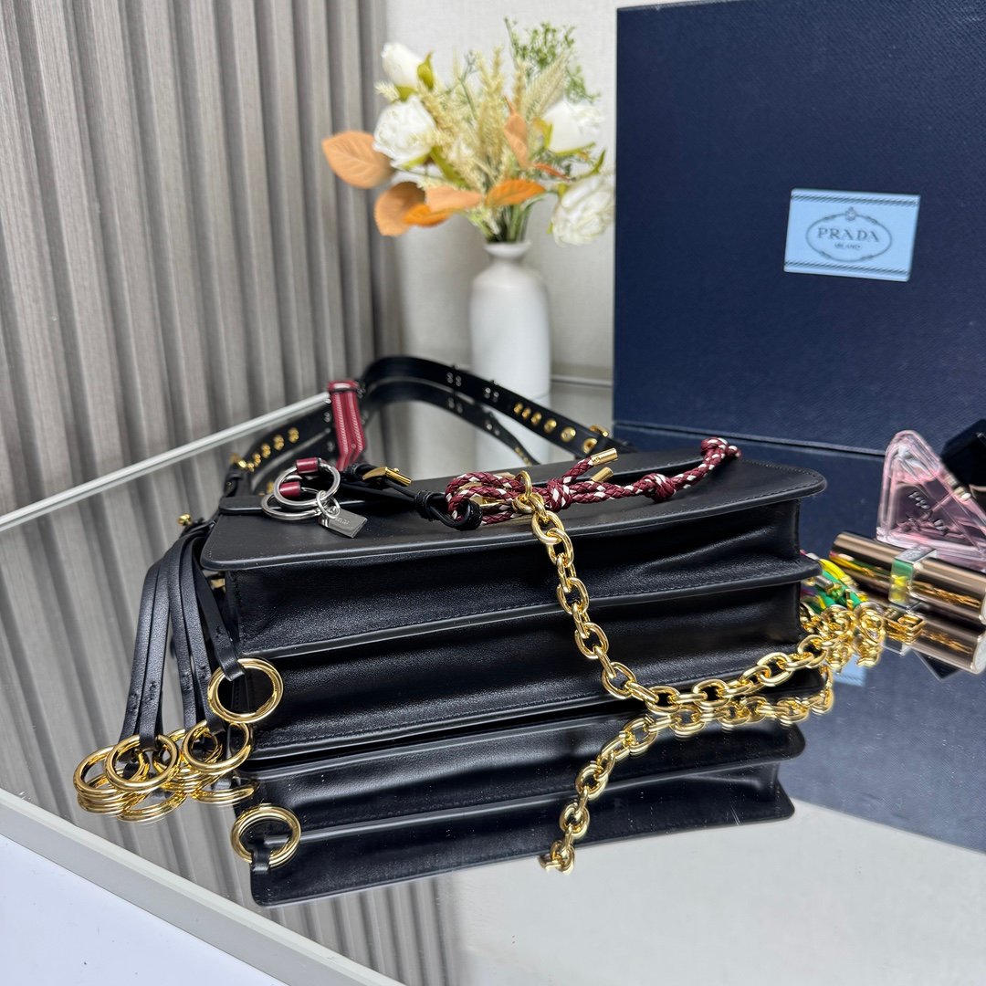 Prada Bag - Image 5