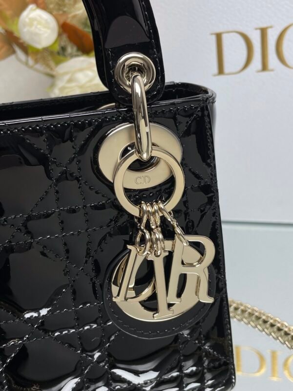 DIOR - Image 5