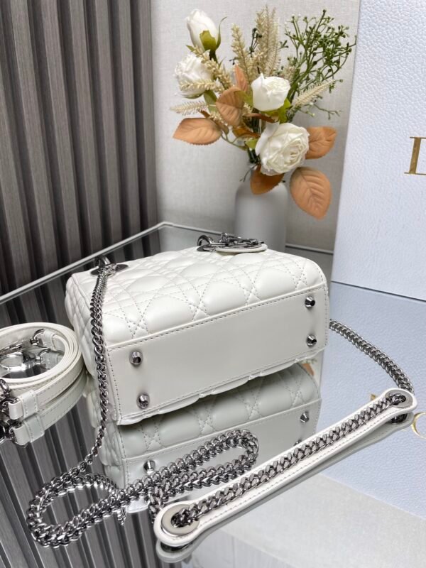 DIOR - Image 5