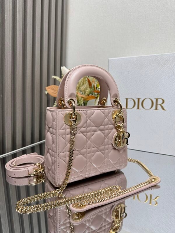 DIOR - Image 5