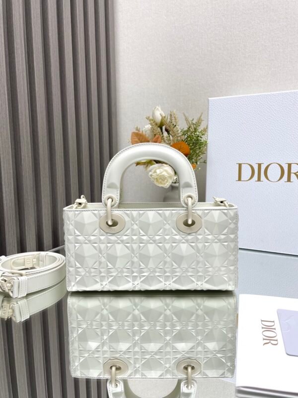 DIOR - Image 5