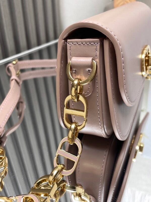 DIOR - Image 5