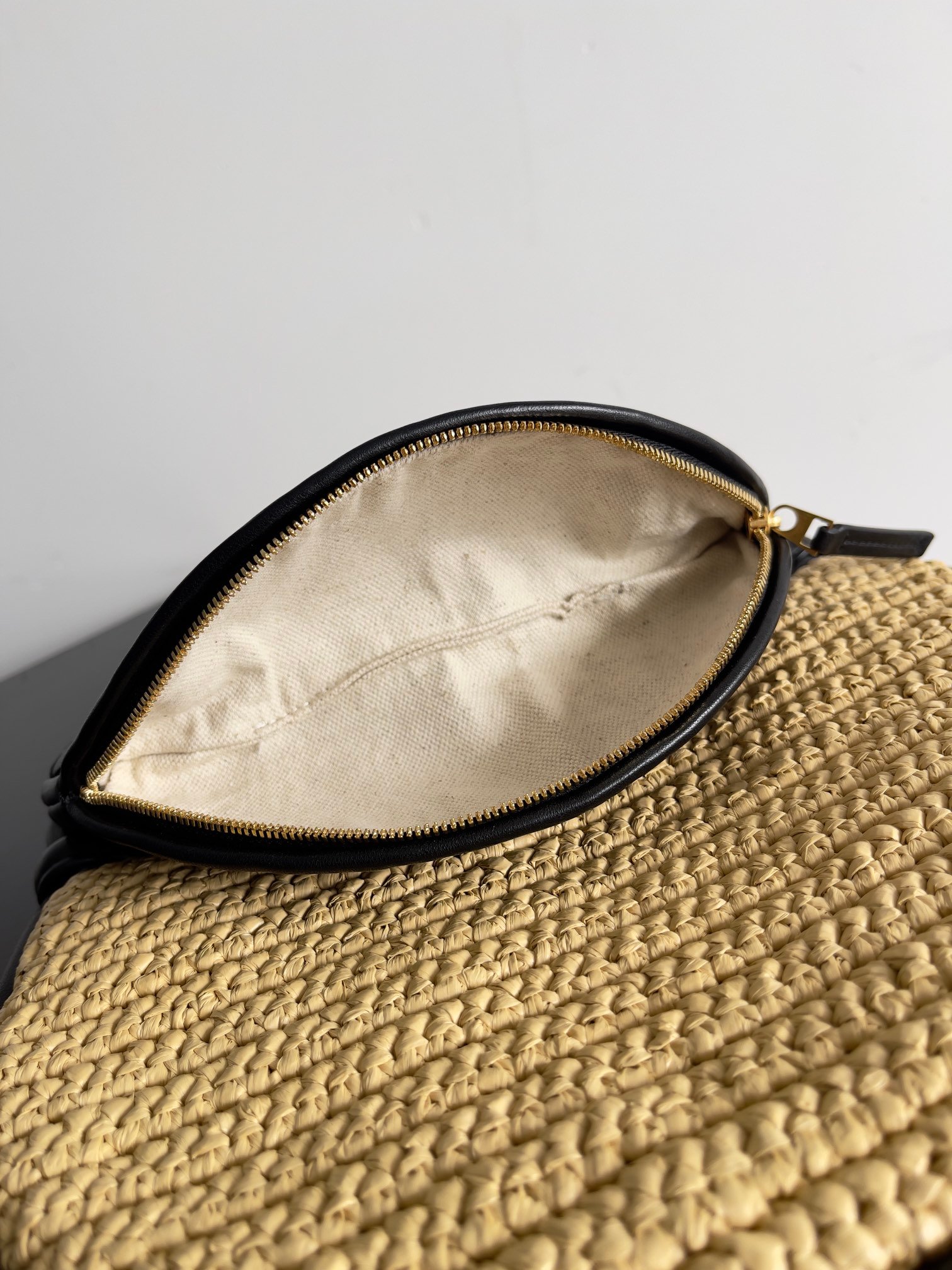 BOTTEGA VENETA - Image 5