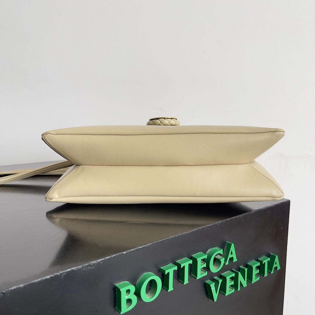 BOTTEGA VENETA - Image 5