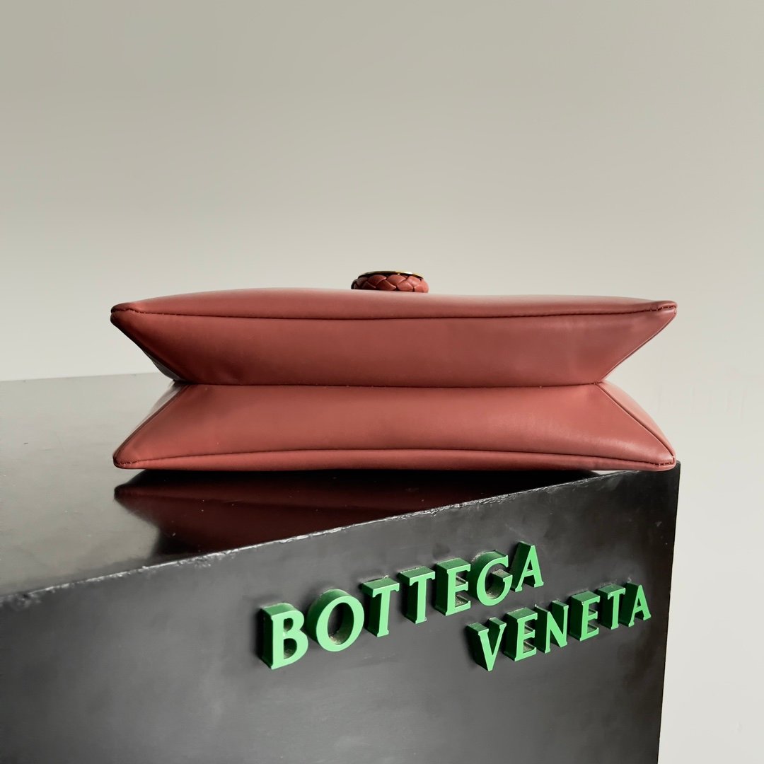 BOTTEGA VENETA - Image 5